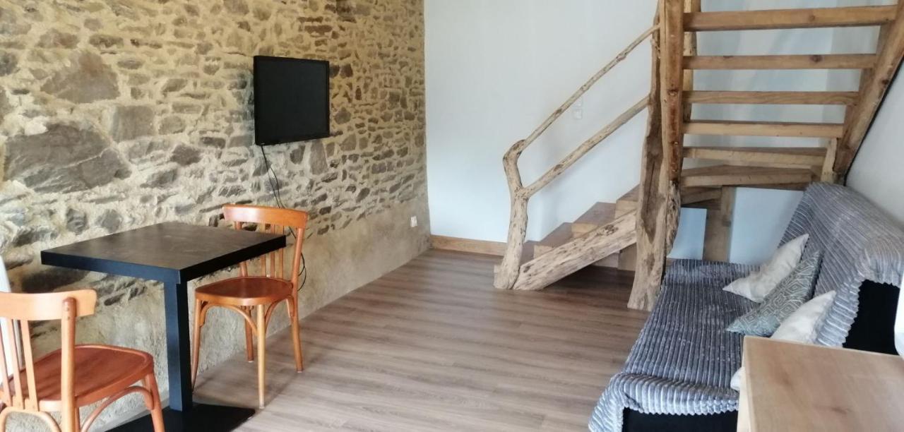 Gite A La Ferme En Pleine Nature Exterior photo